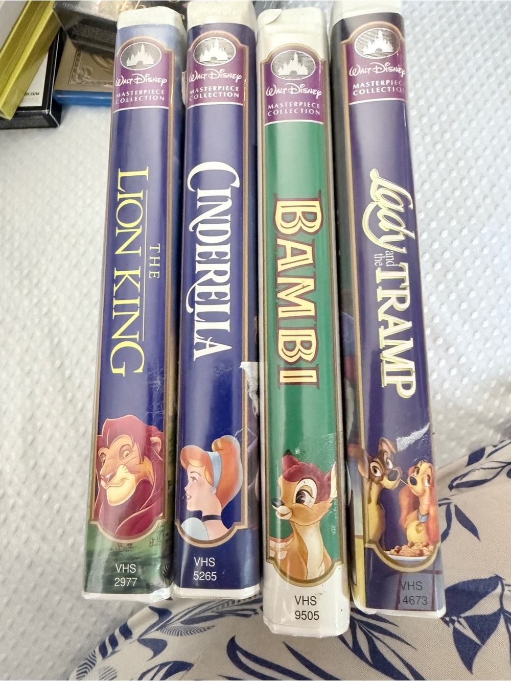 Lot of 4 Vintage Disney VHS Tapes - Lion King, Cinderella Lady & The Tramp Bambi